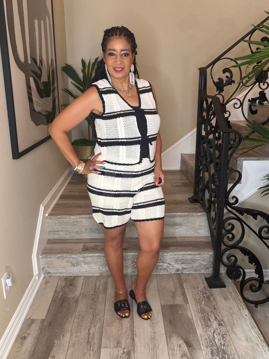 Black White Crochet Set